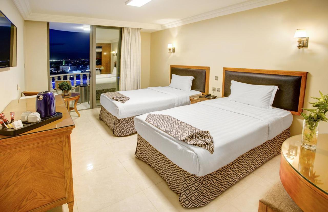 Dweik Hotel Luxury 3 อคาบา ภายนอก รูปภาพ